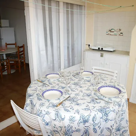 Golf Ii 17 Apartment Roses